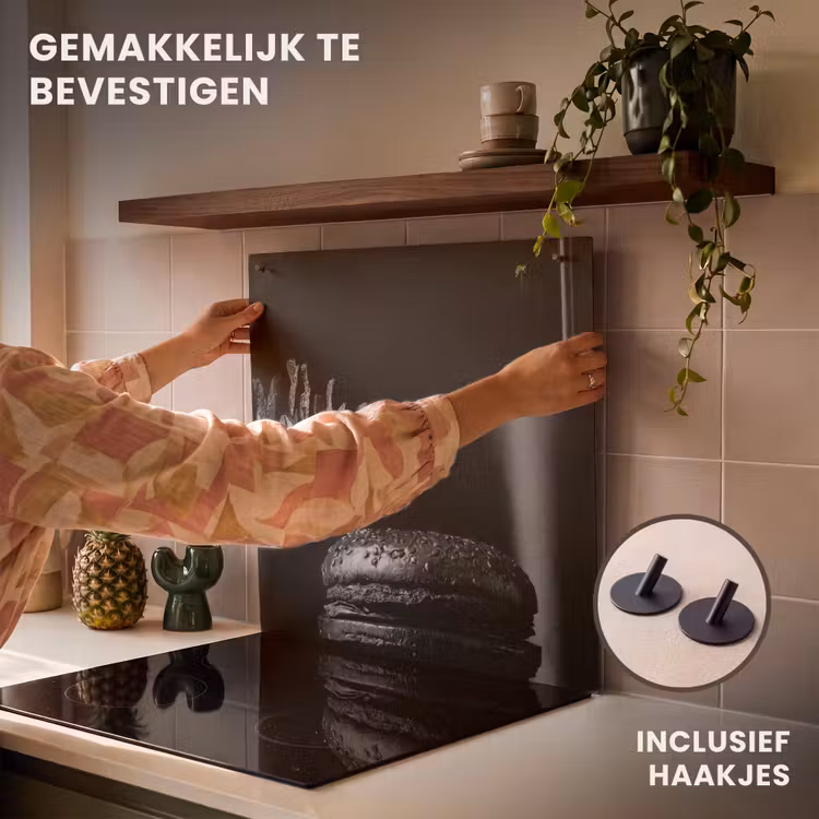 Inductie beschermer en spatscherm (2in1) - Fastfood maaltijd met een burger en patat in zwart-wit — 7
