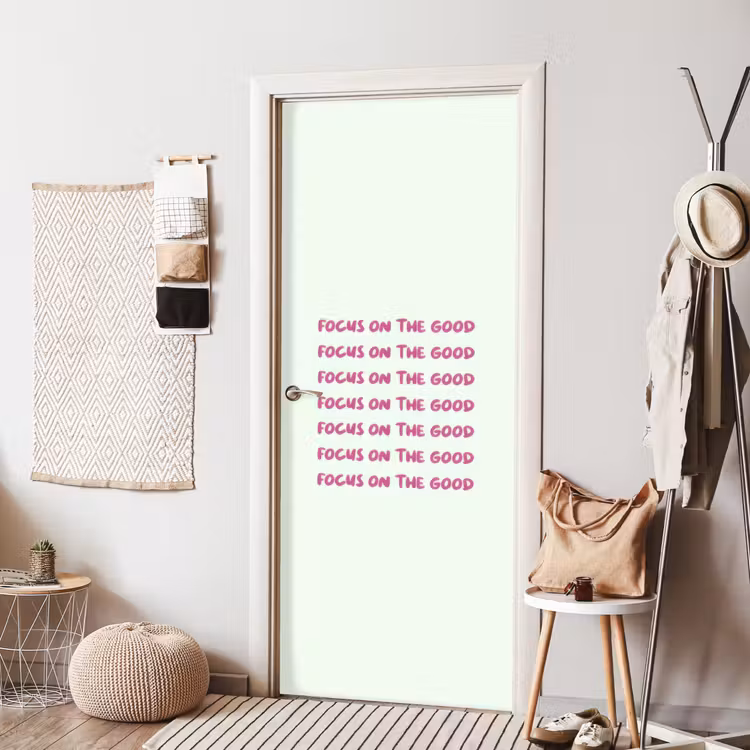 Deursticker - Focus on the good - Roze — 8