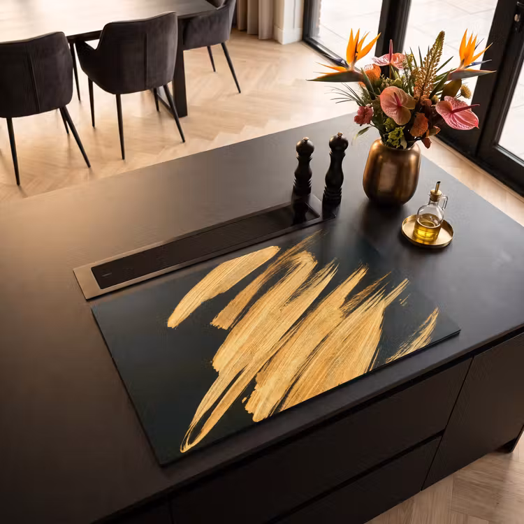 Inductie beschermer - Gouden Streken: Penseelslag en Elegantie — 5