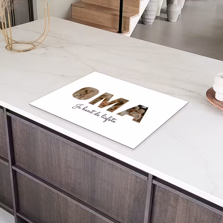 Gepersonaliseerde inductie beschermer - Oma - Lettercollage — 8