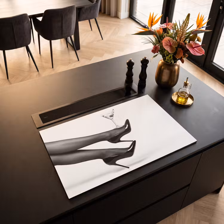 Inductie beschermer - Benen - Hakken - Glas - Zwart - Wit - Speels — 5