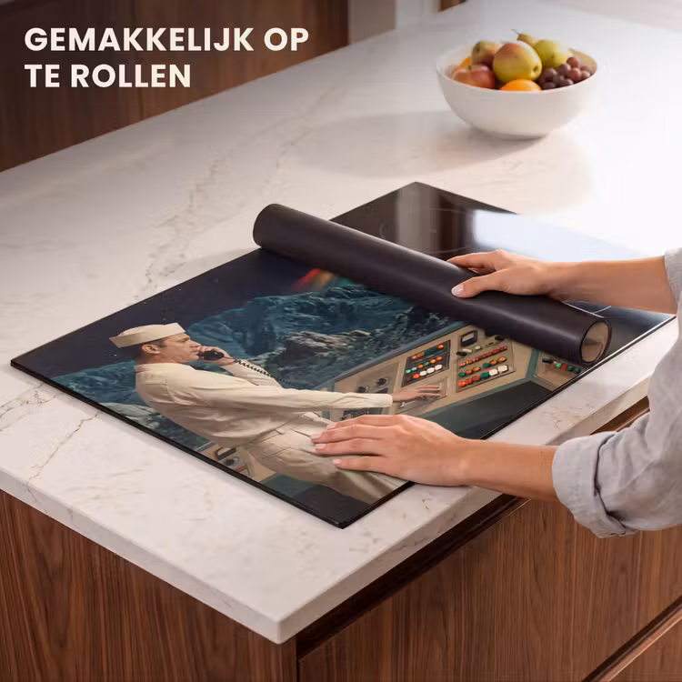 Inductie beschermer - Man - Controlekamer - Strand — 7
