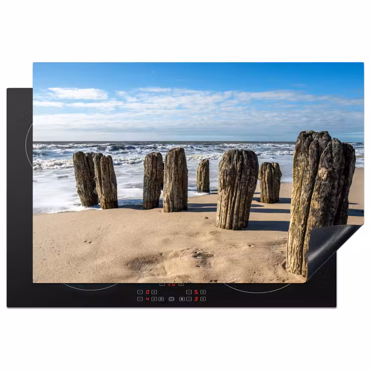 Inductie beschermer - Verweerde Palen op het Strand — 1