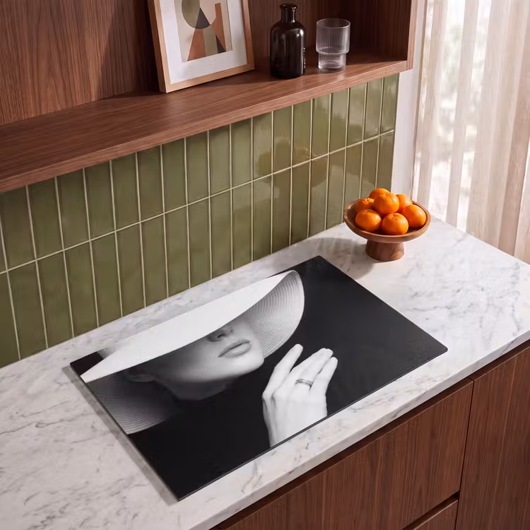 Inductie beschermer - Vrouw - Hoed - Hand - Zwart - Wit - Klassiek — 8