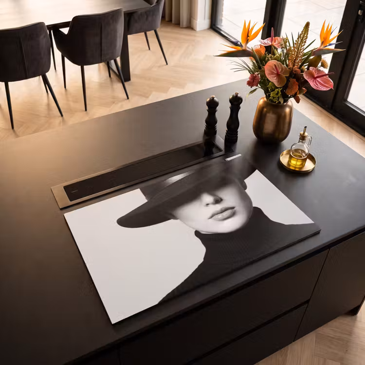 Inductie beschermer - Vrouw - Schaduw - Zwart - Wit - Mysterieus — 5