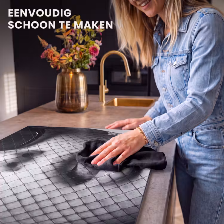 Inductie beschermer - Vrouw - Net - Mysterieus - Zwart - Wit — 6