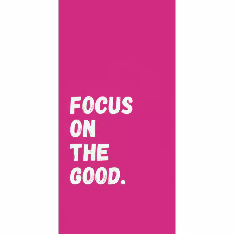Behang - Focus on the good - Roze - Simple — 2