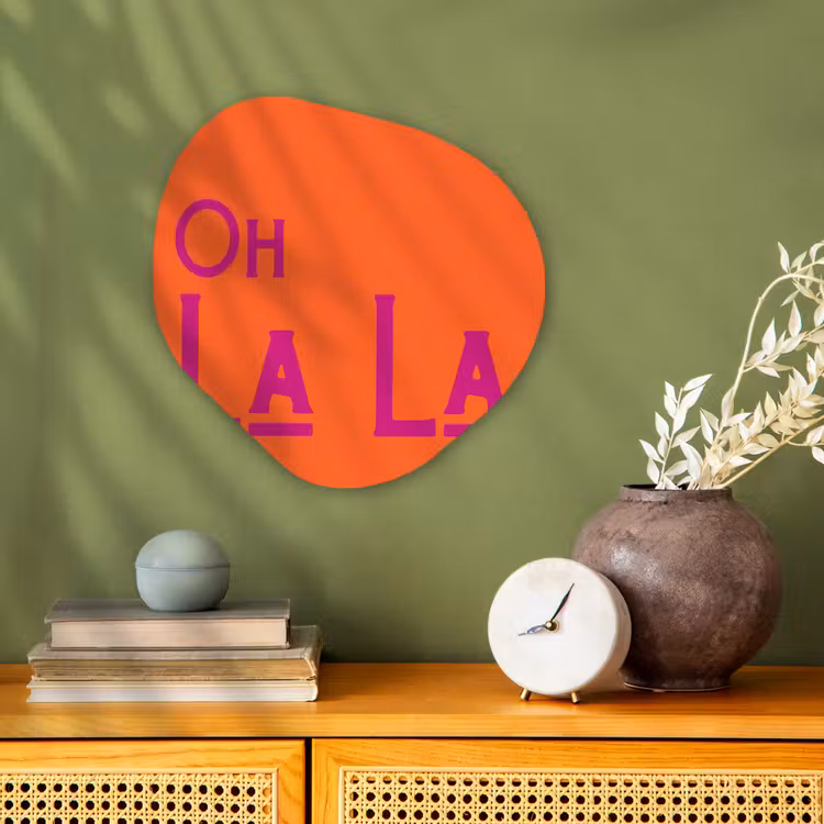 Organisch schilderij - Forex - Oh la la - Oranje - Roze - Scheeflettertype — 2