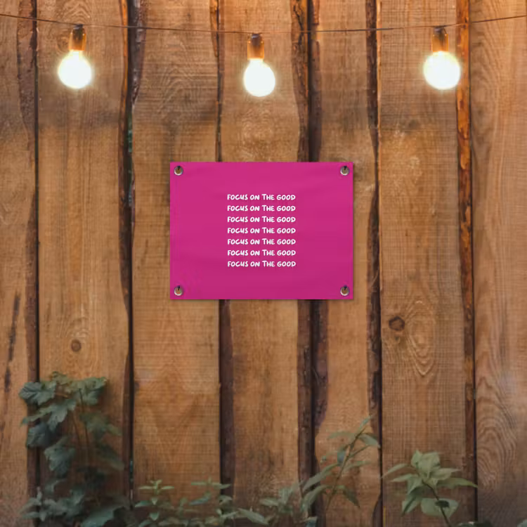 Tuinposter - Focus on the good - Roze - wit — 2