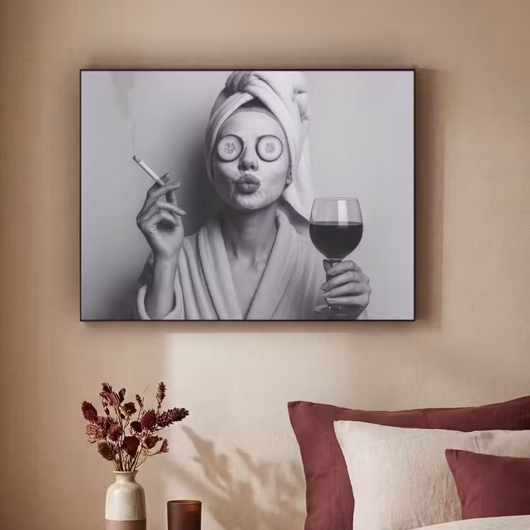 Art Frame - Vrouw - Masker - Wijn - Sigaret — 3