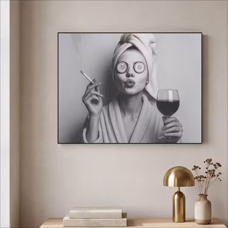 Art Frame - Vrouw - Masker - Wijn - Sigaret — 5