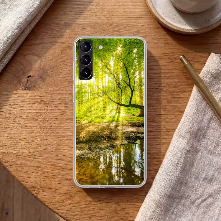 Telefoonhoesje Softcase - Bos - Landschap - Water - Bomen - Zon - Groen - Natuur — 1