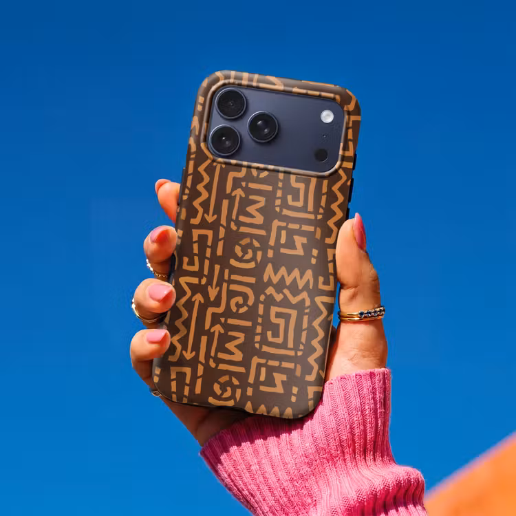Telefoonhoesje Toughcase - Chocoladebruin - Etnisch - Tribaal - Symbolen — 2