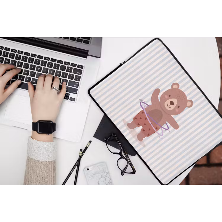 Laptophoes - Beer - Hoepel - Kinderkamer - Illustratie - Bruin — 3
