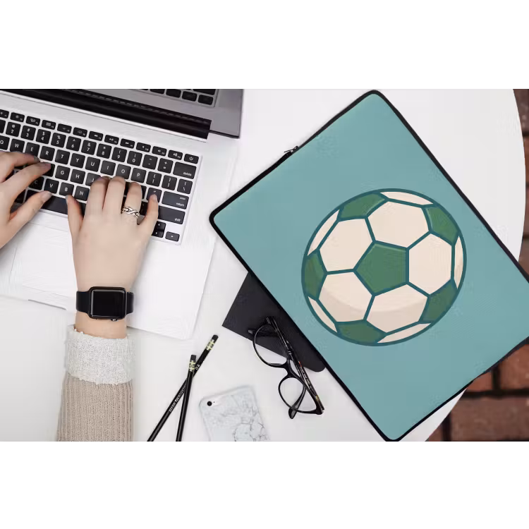 Laptophoes - Voetbal - Geometrisch - Sport - Illustratie - Blauwgroen — 3
