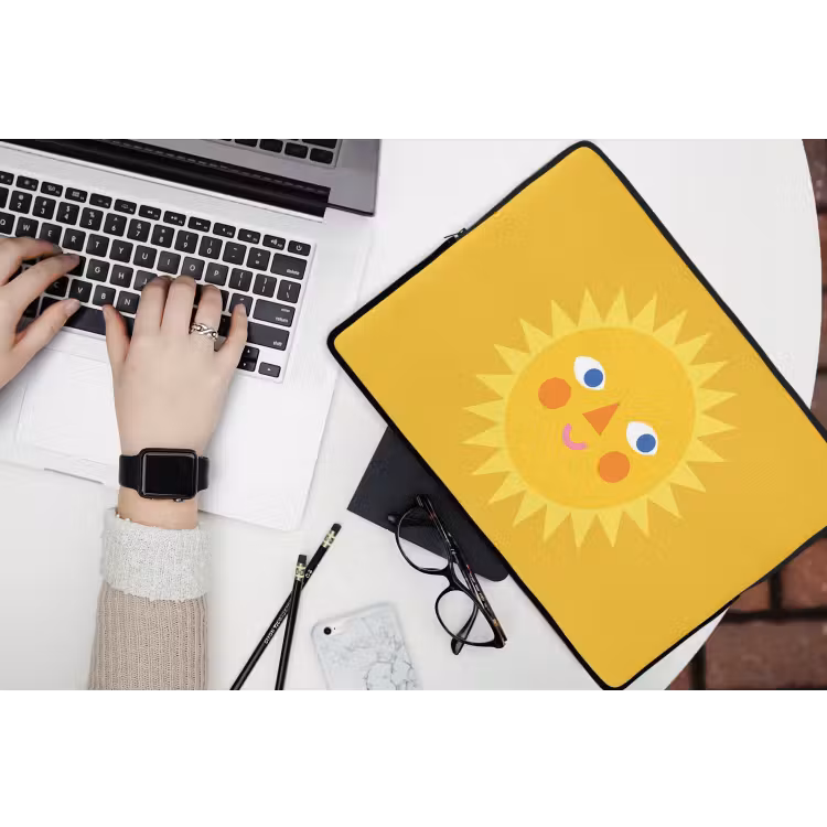 Laptophoes - Zon - Gezicht - Zomer - Illustratie - Geel — 3