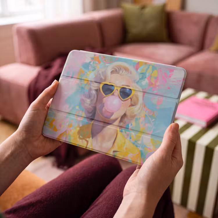 iPad hoes - Vrouw - Blond - Roze kauwgom - Kleurrijk - Pastel — 4