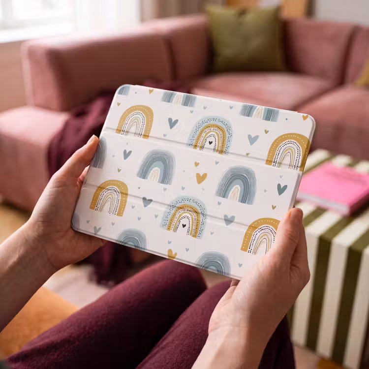 iPad hoes - Patroon - Regenboog - Hartjes — 4