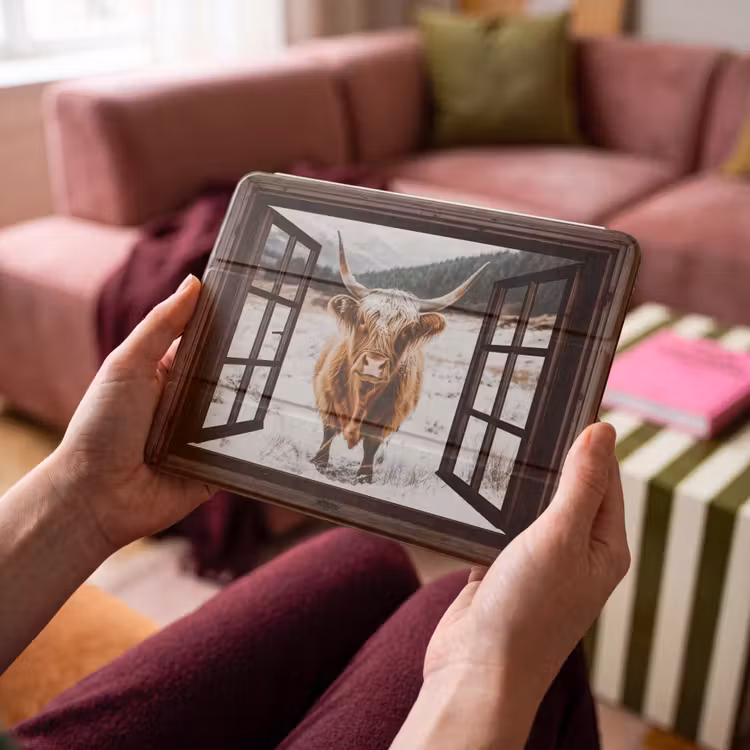 iPad hoes - Schotse Hooglander - Landschap - Landelijk - Bergen - Winter - Doorkijk - Donker — 4
