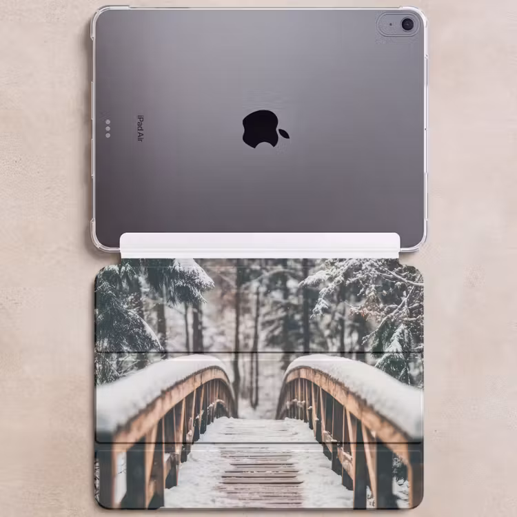 iPad hoes - Brug - Winterlandschap - Bos - Natuur - Sneeuw — 6