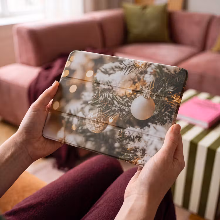 iPad hoes - Kerst - Kerstboom - Winter - Binnen - Sneeuw — 4