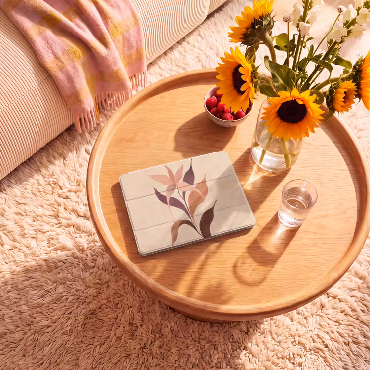 iPad hoes - Minimalistisch - Bloem - Bladeren - Beige — 2