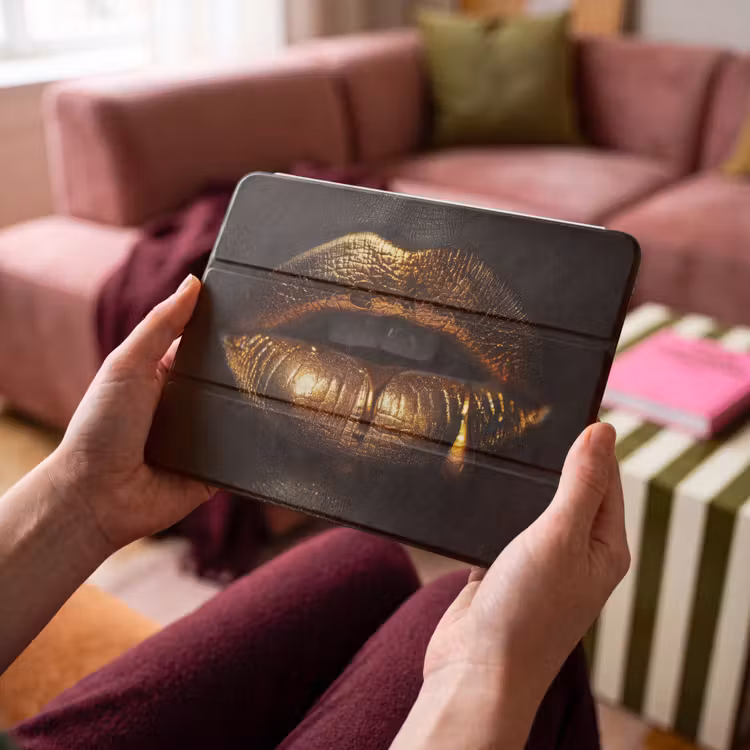 iPad hoes - Lippen - Goud - Abstract - Zwart - Aesthetic — 4