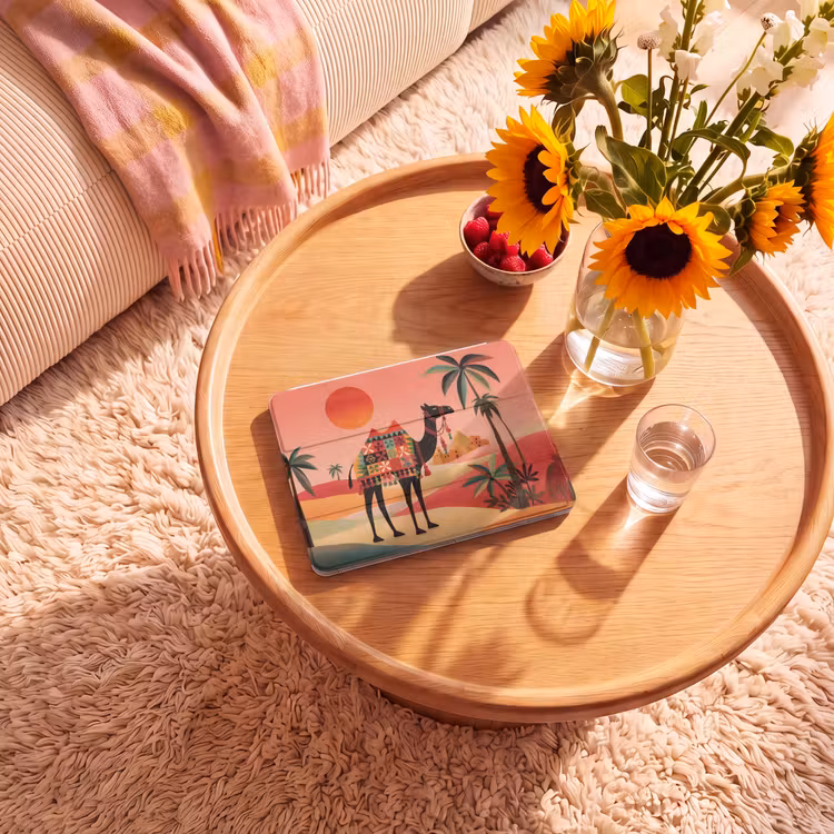 iPad hoes - Kameel - Gekleurd tapijt - Duinen - Rode zon — 2