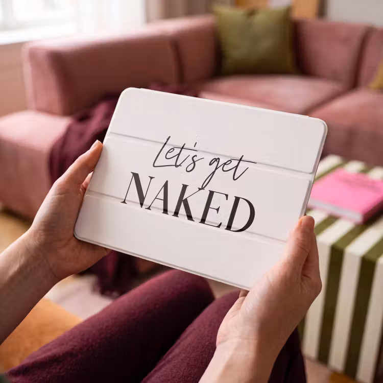 iPad hoes - Quotes - Let's get naked - Wit - Spreuk — 4