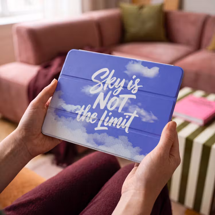 iPad hoes - Sky is not the limit - Blauwe lucht - Wolken — 4
