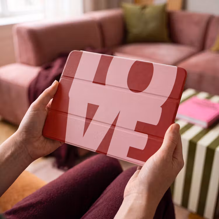 iPad hoes - Love - Rood - Blokletters — 4