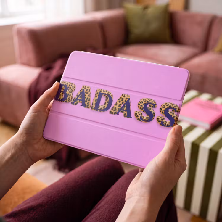 iPad hoes - Felroze - Badass - Panterprint - Schaduw — 4