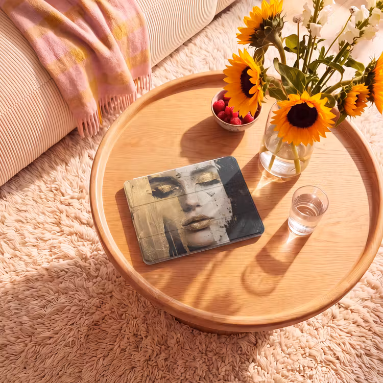 iPad hoes - Abstract - Goud - Gezicht - Lippen — 2