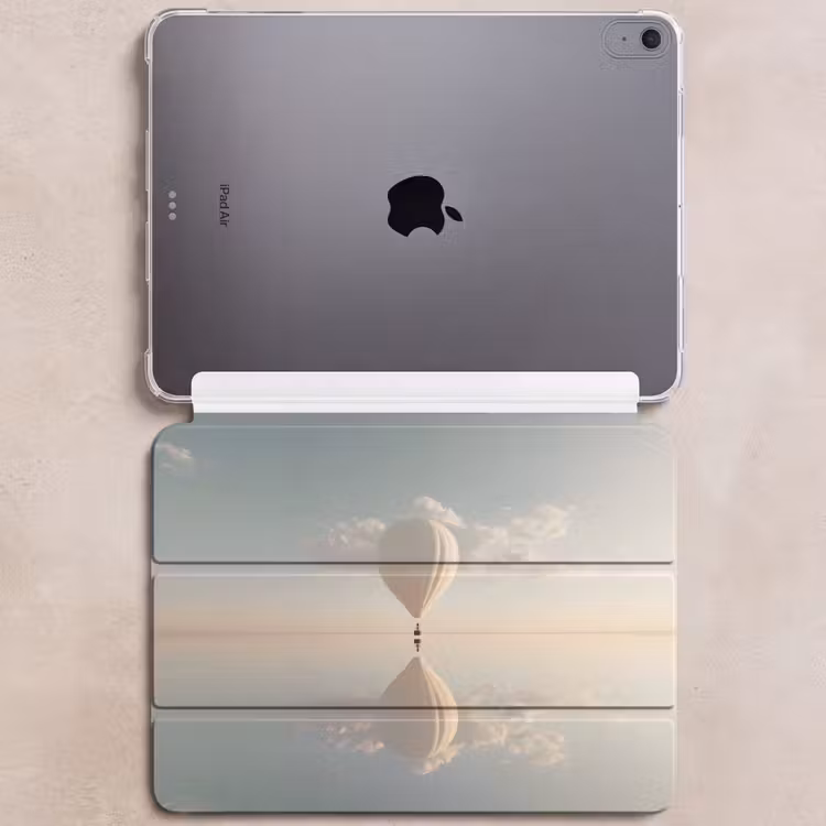 iPad hoes - Luchtballon - Wolken - Water - Blauw — 6
