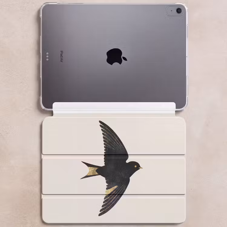 iPad hoes - Zwarte zwaluw - Gouden accenten - Lichte achtergrond — 6