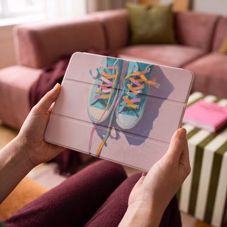 iPad hoes - Sneakers - Veters - Kleurrijk - Schaduw — 4