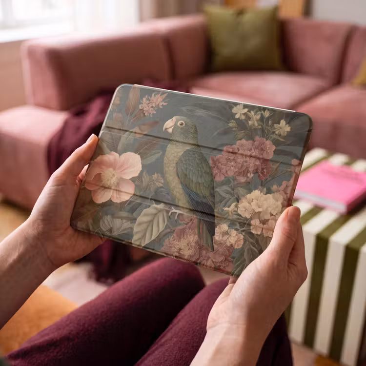 iPad hoes - Groene papegaai - Kleurrijke bloemen - Donkere achtergrond — 4