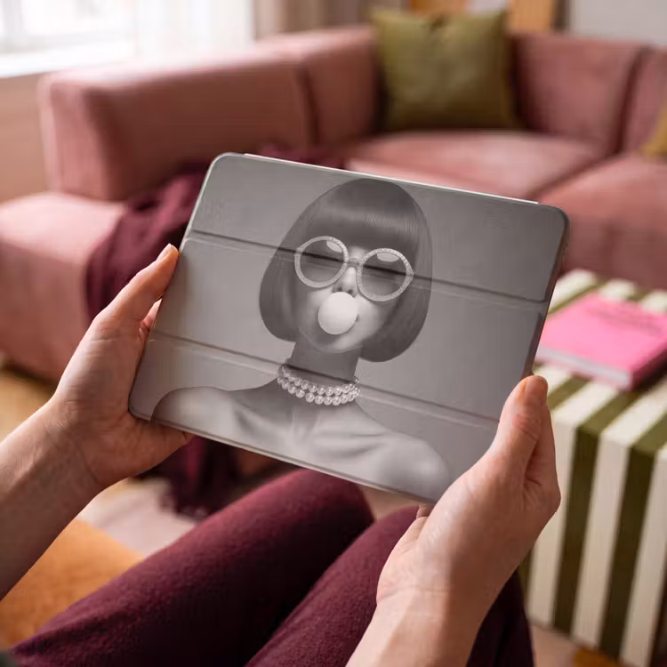 iPad hoes - Vrouw - Zwart Wit - Ketting - Zonnebril — 4