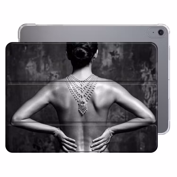 iPad hoes - Rug - Ketting - Portret - Zwart - Wit - Glamour — 1