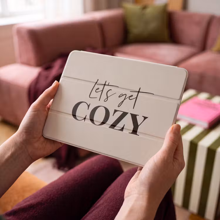 iPad hoes - Beige - Winter - Quote - Cozy — 4