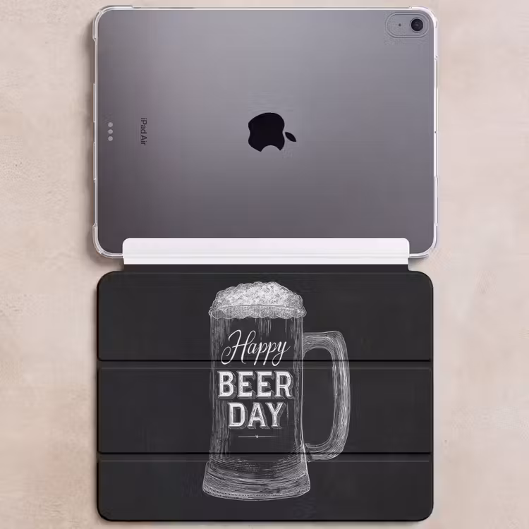 iPad hoes - Bierpul - Witte krijtletters - Happy beer day — 6