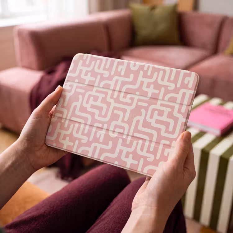 iPad hoes - Doolhofpatroon - Roze - Wit - Abstract — 4