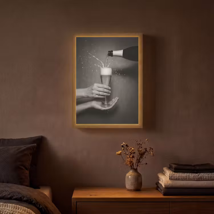 Lightbox - Wandlamp - Champagnefles - Glas - Minimalistisch - Spetters — 3