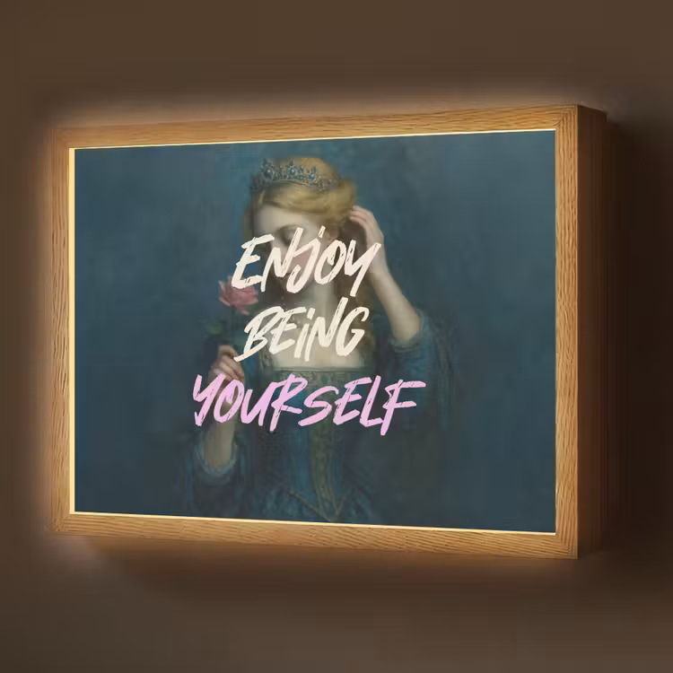 Lightbox - Wandlamp - Vrouw - Roos - Quote — 1