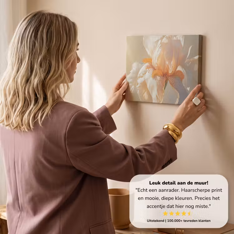 Canvas schilderij - Iris Close-up Beige — 3