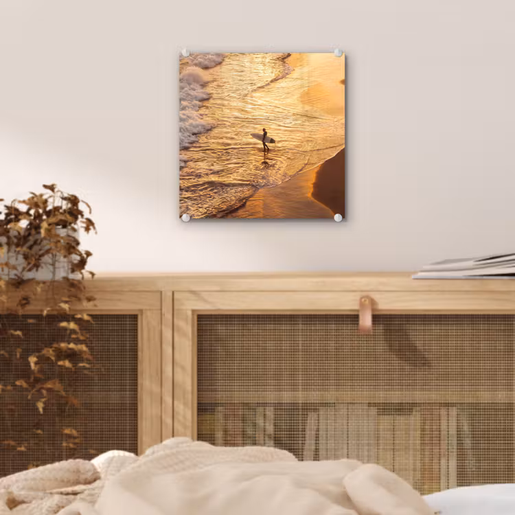 Glas schilderij - Surfer - Strand - Zonsondergang - Oceaan - Goud — 5