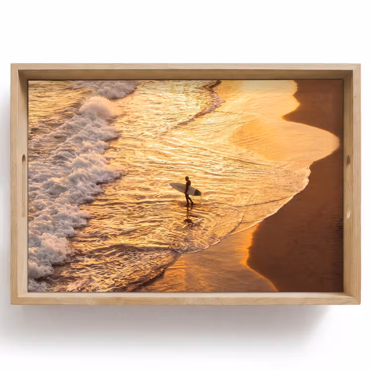 Dienblad - Surfer - Strand - Zonsondergang - Oceaan - Goud — 1