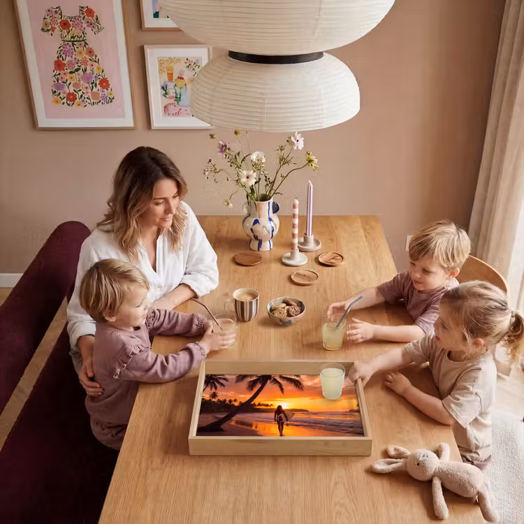 Dienblad - Vrouw - Surfplank - Strand - Zonsondergang - Oranje — 7
