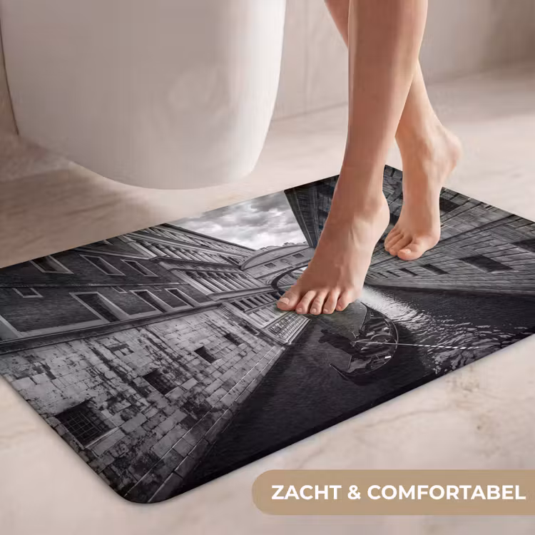 Wc Mat - Boot - Waterweg - Stad - Zwart-wit - Architectuur — 7
