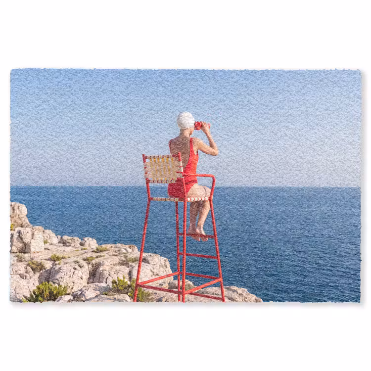 Vloerkleed - Vrouw - Zee - Kust - Verrekijker - Rood — 1